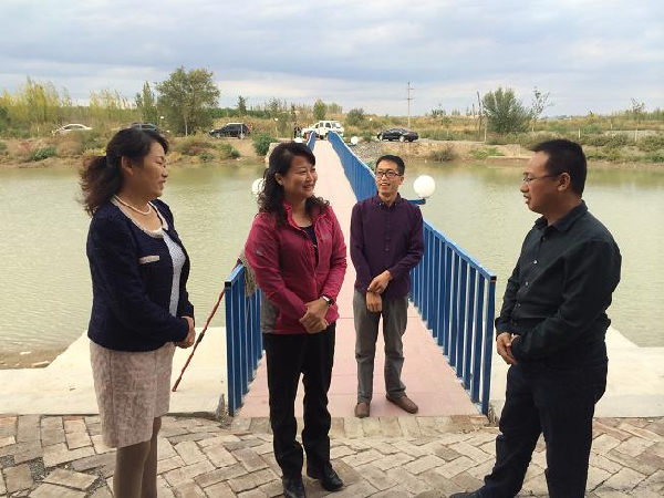 副州长李翠玲到呼图壁县调研农家乐旅游发展情