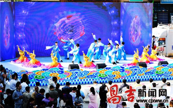 中国(昌吉)第十一届美食文化旅游节开幕掠影(组图)