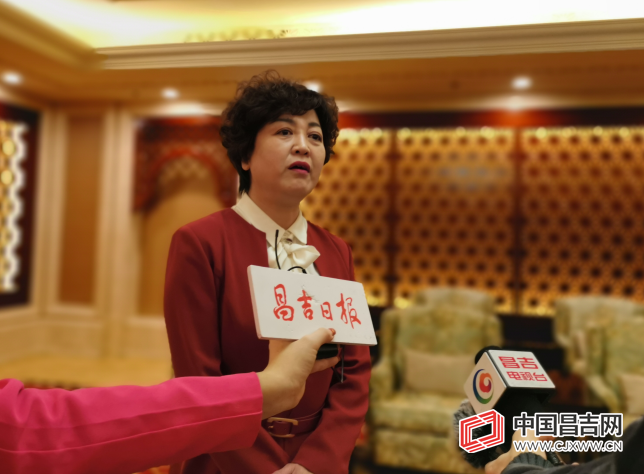 昌吉州商务局局长刘婉琳:营造亲商,安商,扶商,富商的良好环境