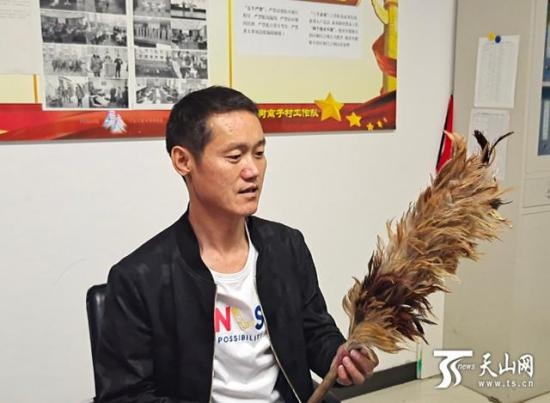 龚文军的特殊"礼物".